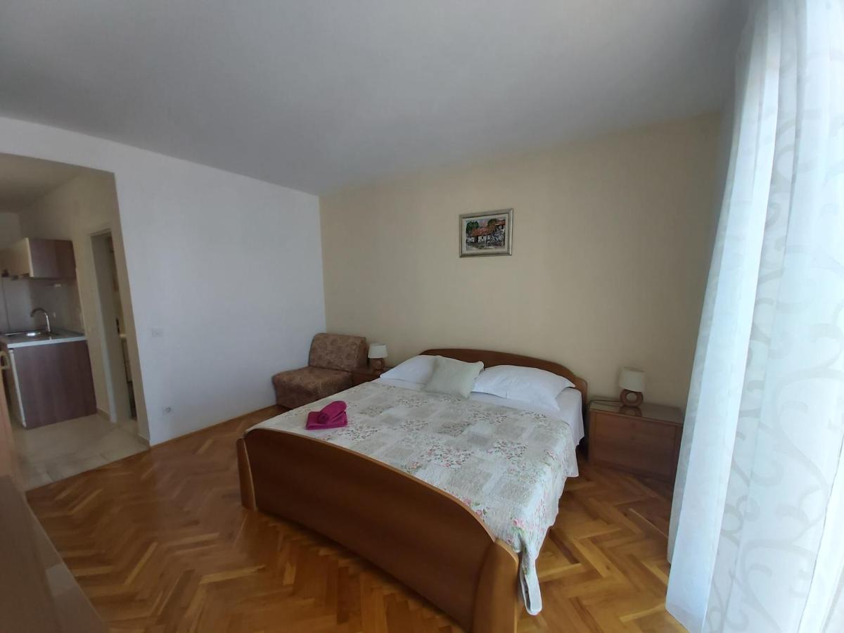 Apartments Marija Brela Esterno foto