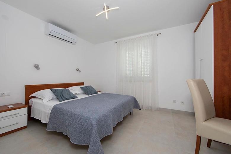 Apartments Marija Brela Esterno foto