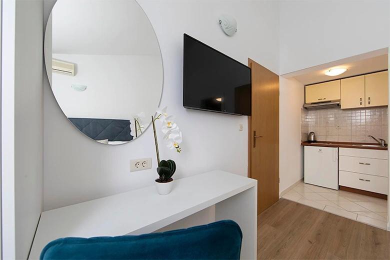 Apartments Marija Brela Esterno foto